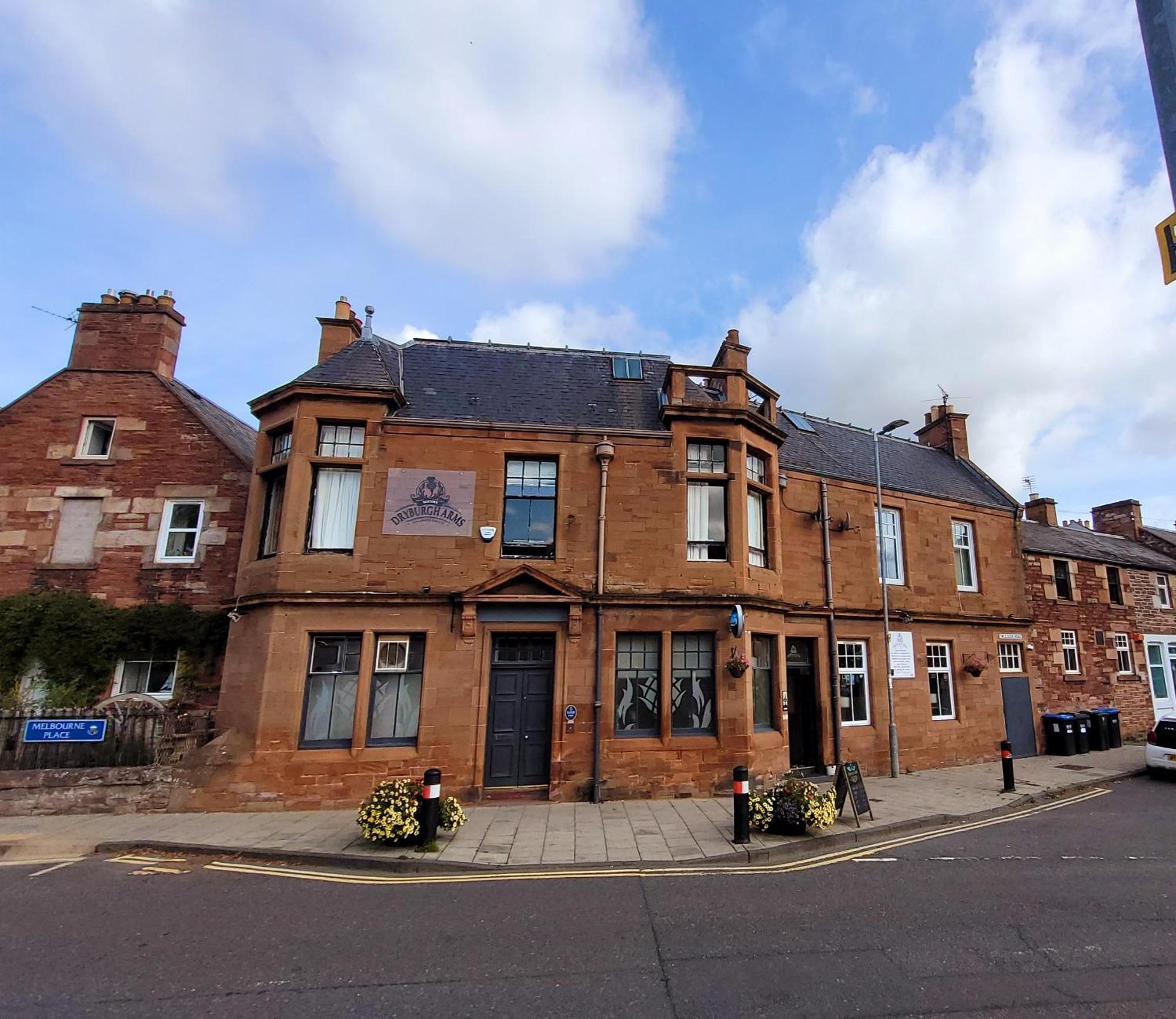 Dryburgh Arms Pub With Rooms Melrose Zewnętrze zdjęcie