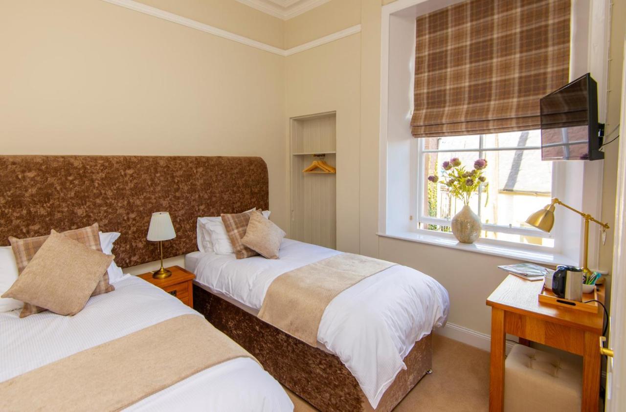 Dryburgh Arms Pub With Rooms Melrose Zewnętrze zdjęcie